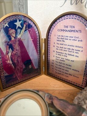 Inspirational Pink & Gold Ten Commandments Folding Plaque
